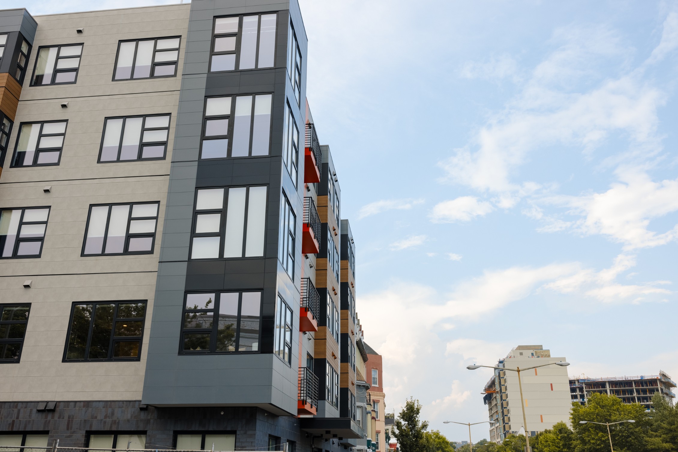 139 WDC NW CAPI1324 Building